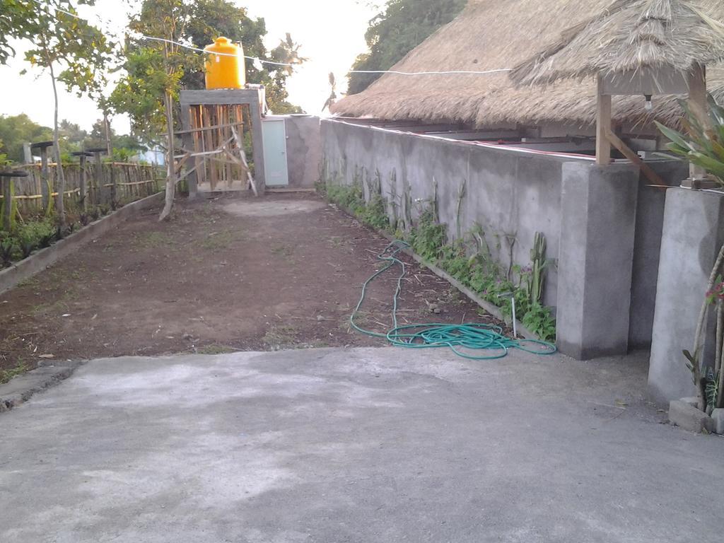 Rinjani Trails Hotel Senaru Exterior photo